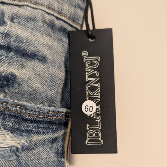 Blank NYC Women's Distressed Denim Shorts Size 25 The Barrow Stripes NEW W/ TAGS - Picture 4 of 15